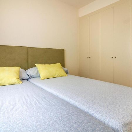 Lovely Apartment In Los Alcazares With Kitchen Exterior photo