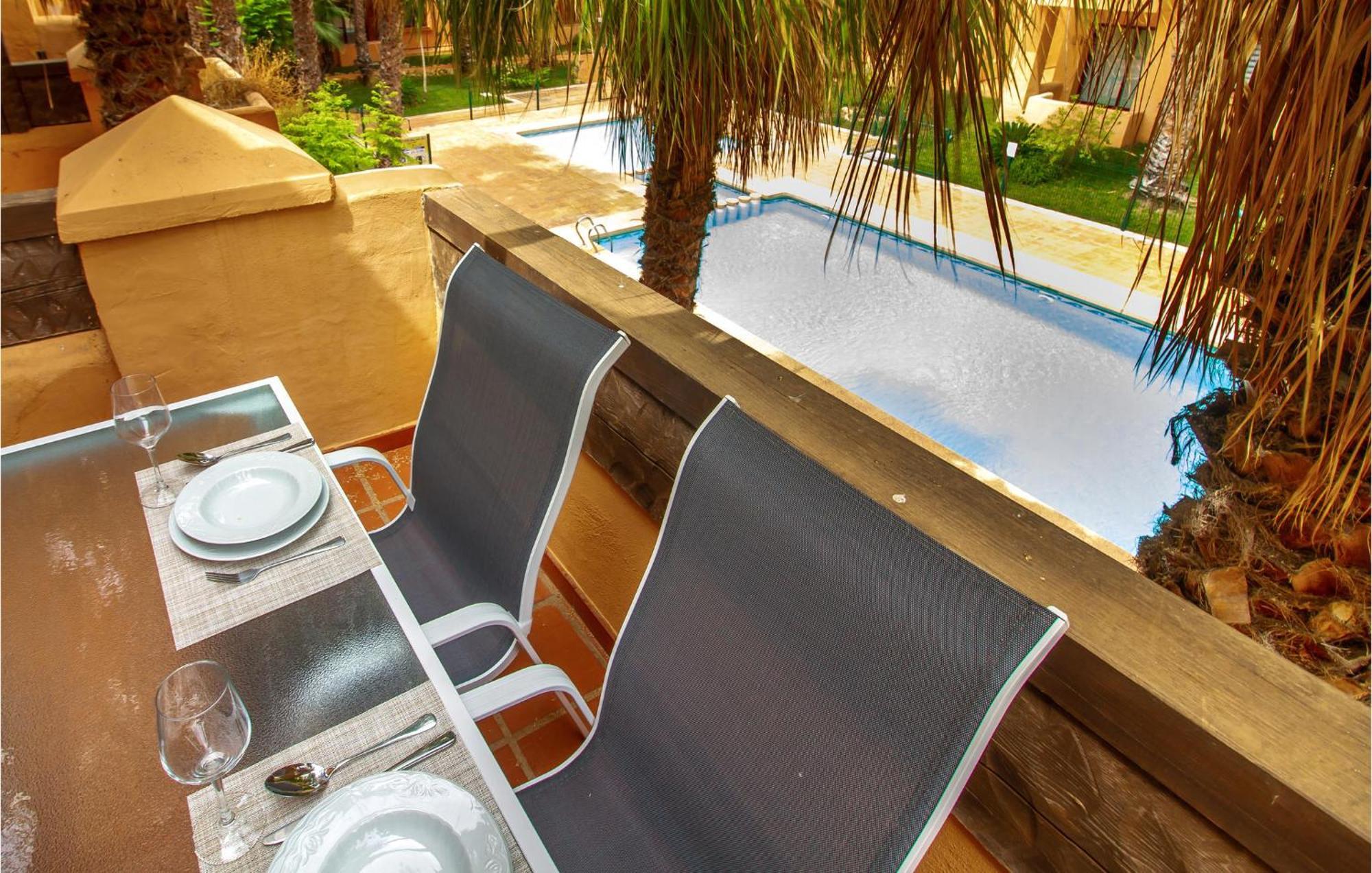 Lovely Apartment In Los Alcazares With Kitchen Exterior photo